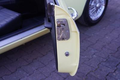 1977 MG B Roadster Overdrive