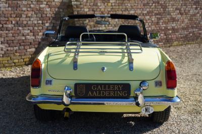 1977 MG B Roadster Overdrive