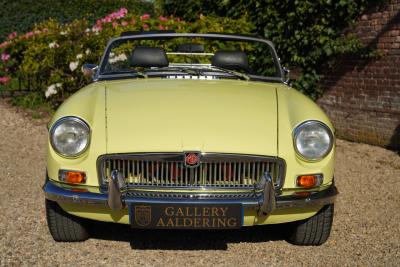 1977 MG B Roadster Overdrive