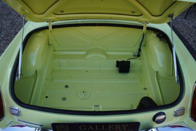 1977 MG B Roadster Overdrive