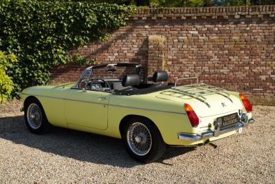 1977 MG B Roadster Overdrive