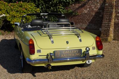 1977 MG B Roadster Overdrive