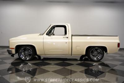 1985 Chevrolet C10 LS 5.3L Restomod