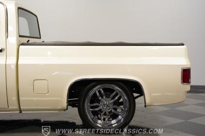1985 Chevrolet C10 LS 5.3L Restomod