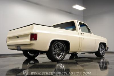 1985 Chevrolet C10 LS 5.3L Restomod