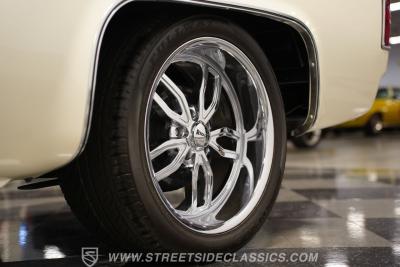 1985 Chevrolet C10 LS 5.3L Restomod