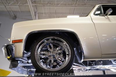 1985 Chevrolet C10 LS 5.3L Restomod