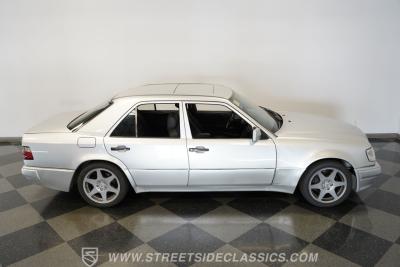 1995 Mercedes - Benz E500