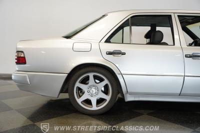 1995 Mercedes - Benz E500