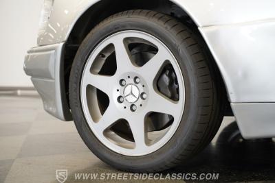 1995 Mercedes - Benz E500