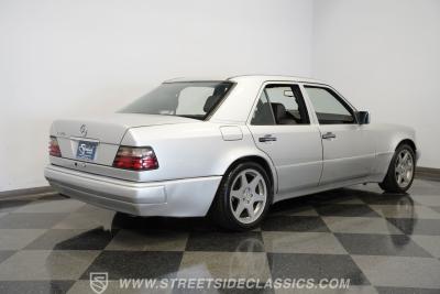 1995 Mercedes - Benz E500