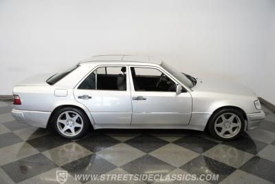 1995 Mercedes - Benz E500
