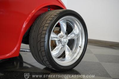 1933 Factory Five Roadster