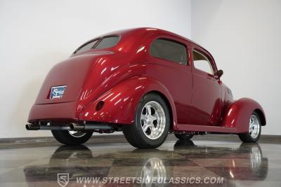 1937 Ford Tudor Sedan
