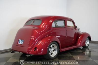 1937 Ford Tudor Sedan