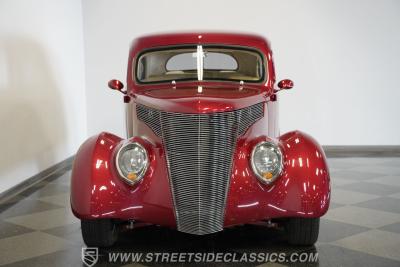 1937 Ford Tudor Sedan