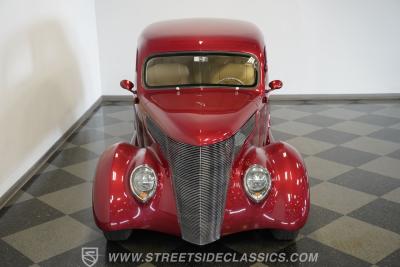 1937 Ford Tudor Sedan