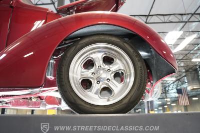 1937 Ford Tudor Sedan