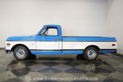 1972 Chevrolet C10 Cheyenne Restomod