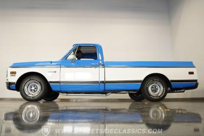 1972 Chevrolet C10 Cheyenne Restomod