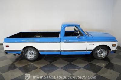 1972 Chevrolet C10 Cheyenne Restomod
