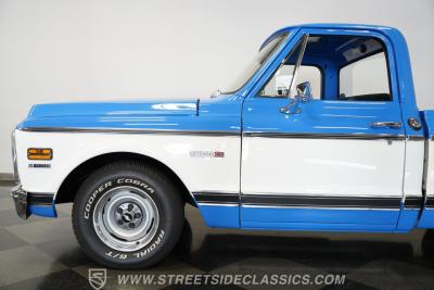 1972 Chevrolet C10 Cheyenne Restomod