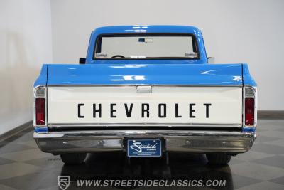 1972 Chevrolet C10 Cheyenne Restomod