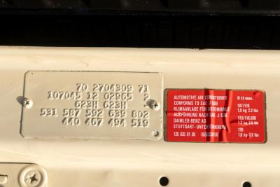 1982 Mercedes - Benz Mercedes Benz 380 SL &ldquo;6.642 mls&rdquo; 90% first paint