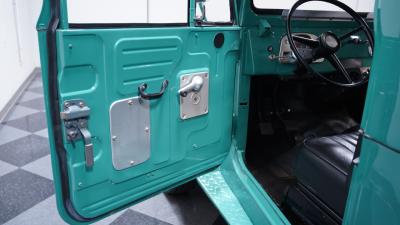 1971 Toyota Land Cruiser FJ45 Pickup