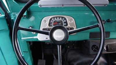 1971 Toyota Land Cruiser FJ45 Pickup