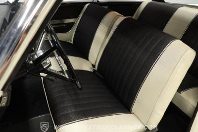 1961 Ford Galaxie Starliner