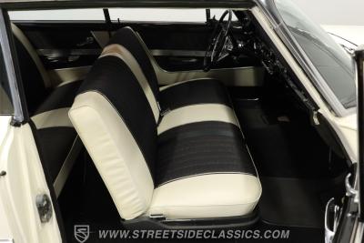 1961 Ford Galaxie Starliner