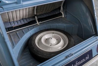 1960 Citro&euml;n 2CV