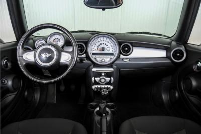 2010 Mini Cabrio