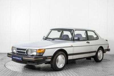 1984 Saab 900