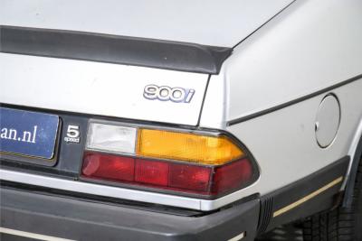 1984 Saab 900