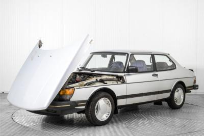 1984 Saab 900