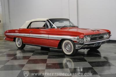 1961 Oldsmobile Starfire Convertible