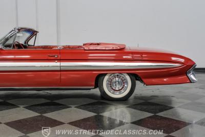 1961 Oldsmobile Starfire Convertible