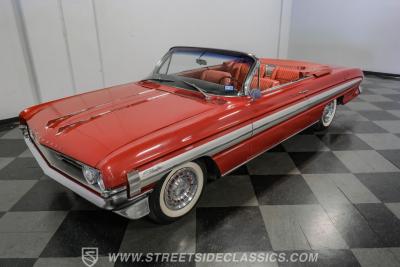 1961 Oldsmobile Starfire Convertible
