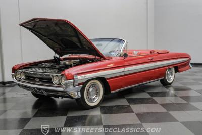 1961 Oldsmobile Starfire Convertible