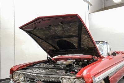 1961 Oldsmobile Starfire Convertible