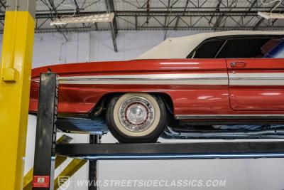 1961 Oldsmobile Starfire Convertible