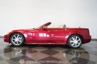 2005 Cadillac XLR