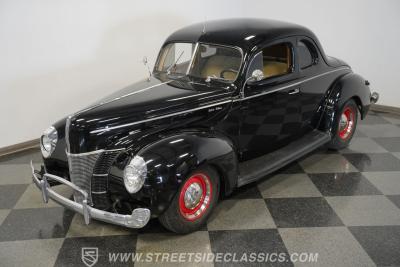 1940 Ford Deluxe Coupe