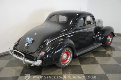 1940 Ford Deluxe Coupe
