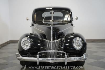 1940 Ford Deluxe Coupe
