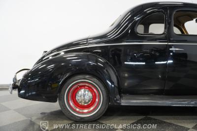 1940 Ford Deluxe Coupe