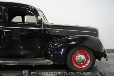 1940 Ford Deluxe Coupe