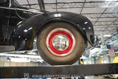 1940 Ford Deluxe Coupe